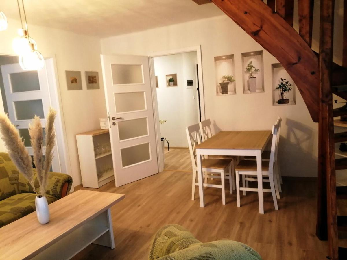 Apartman Deluxe Cheb Exteriér fotografie